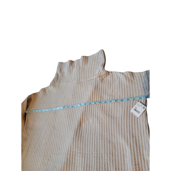 Free People Cream Sweater - Picture 5 of 9